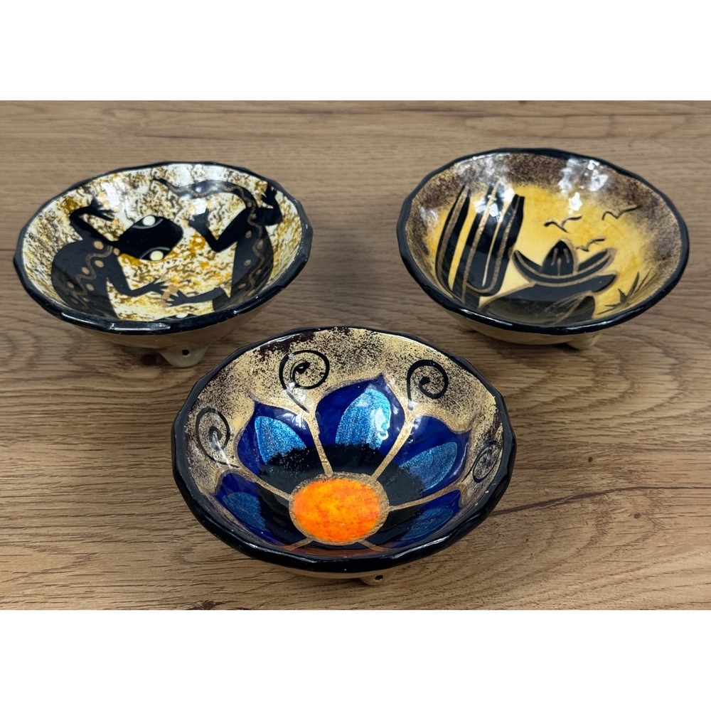 Hand Painted Ceramic Decorative Bowls Set of 3 Southwestern Folk Art 3.5"